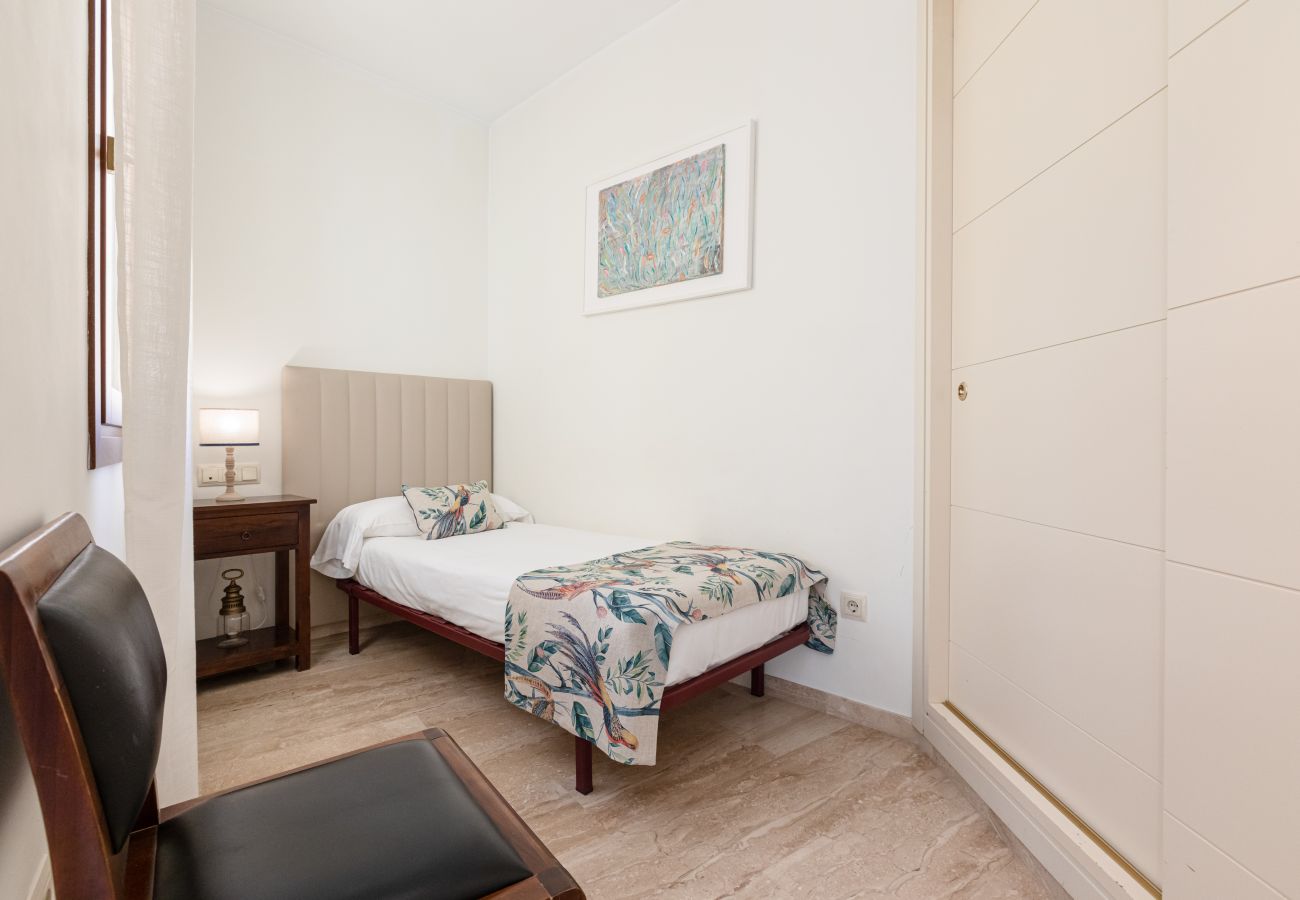 Apartamento en Sevilla - Giralda Views Deluxe con terraza privada
